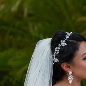 Wedding headpiece accessories